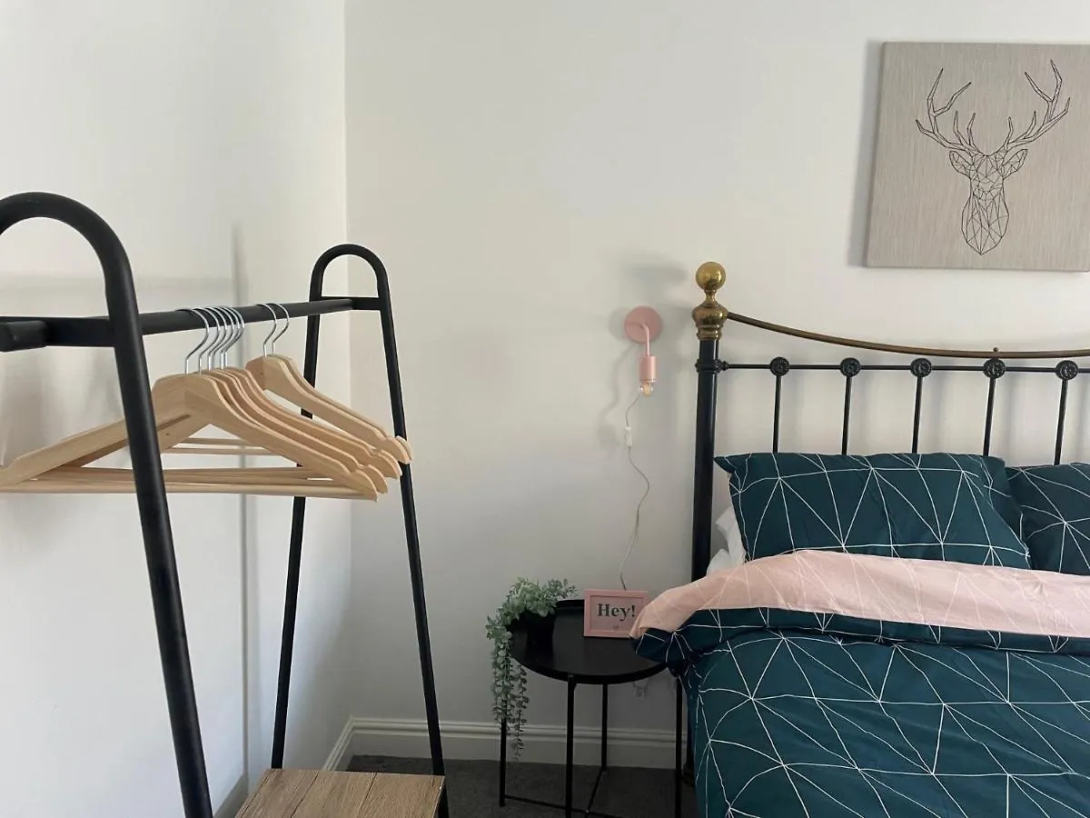 Lovely 2-Bed Flat In Summerbridge Harrogate 0*,  United Kingdom